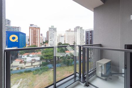 Varanda de kitnet/studio à venda com 1 quarto, 26m² em Jardim das Acacias, São Paulo
