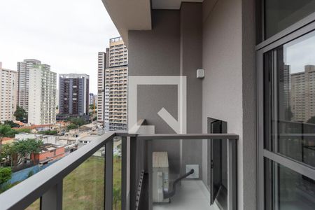 Varanda de kitnet/studio à venda com 1 quarto, 26m² em Jardim das Acacias, São Paulo
