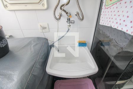 Apartamento à venda com 65m², 2 quartos e 1 vaga Apartamento à venda com 65m², 2 quartos e 1 vagaÁrea de serviço