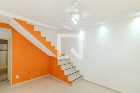 Sala de casa de condomínio para alugar com 3 quartos, 88m² em Campo Grande, Rio de Janeiro