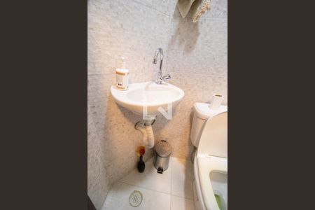 Casa à venda com 351m², 4 quartos e 5 vagasLavabo