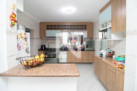 Casa à venda com 351m², 4 quartos e 5 vagasCozinha