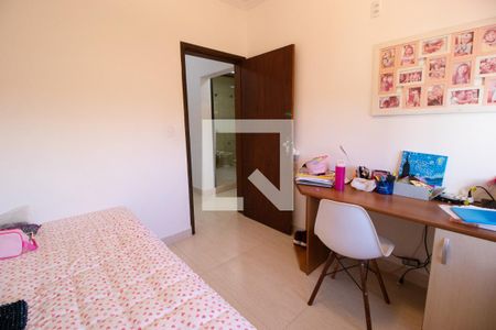 Casa à venda com 351m², 4 quartos e 5 vagasEscritório