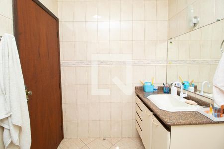 Casa à venda com 351m², 4 quartos e 5 vagasBanheiro
