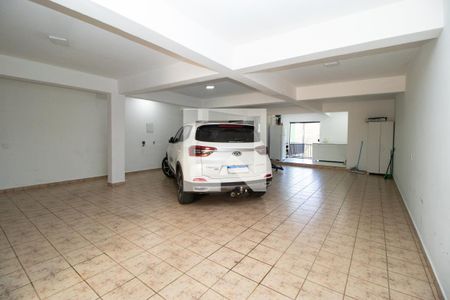 Casa à venda com 351m², 4 quartos e 5 vagasGaragem