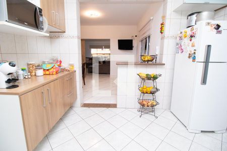 Casa à venda com 351m², 4 quartos e 5 vagasCozinha