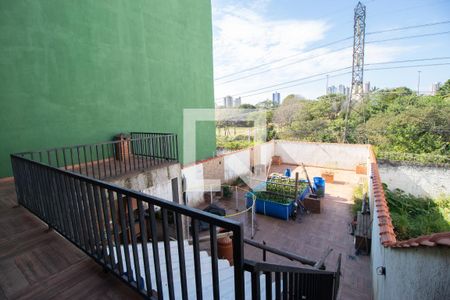 Casa à venda com 351m², 4 quartos e 5 vagasSacada 1