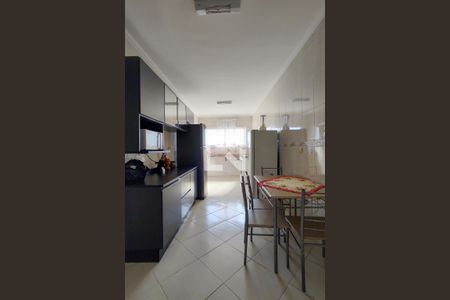 Apartamento para alugar com 159m², 4 quartos e 2 vagasCozinha