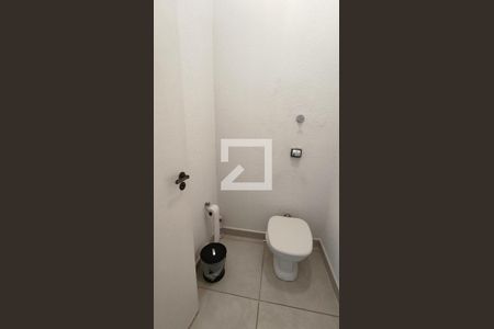 Casa à venda com 326m², 3 quartos e 4 vagas Casa à venda com 326m², 3 quartos e 4 vagasBanheiro 3 - Lavabo