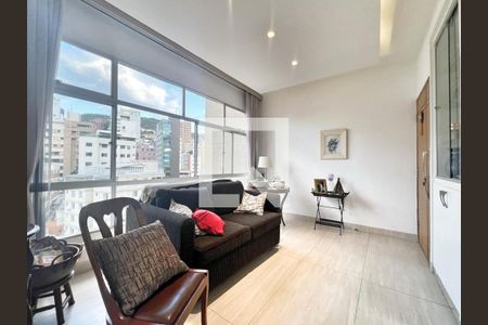 Sala de apartamento para alugar com 2 quartos, 70m² em Sion, Belo Horizonte