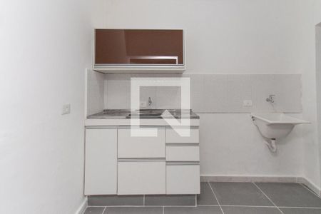 Cozinha e Área de Serviço de apartamento para alugar com 1 quarto, 25m² em Vila Gustavo, São Paulo