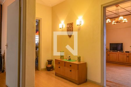 Casa para alugar com 220m², 3 quartos e sem vagaCorredor