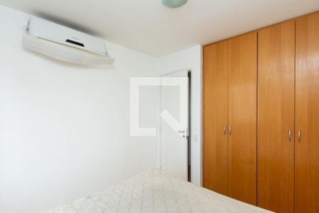 Apartamento à venda com 41m², 1 quarto e 1 vagaQuarto