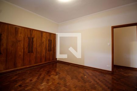 Casa à venda com 460m², 4 quartos e 4 vagasSuite 1