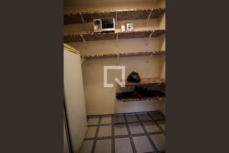 Casa à venda com 460m², 4 quartos e 4 vagasDespensa