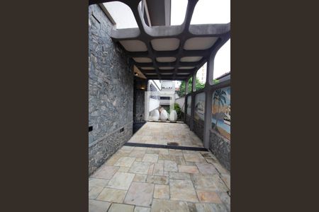 Casa à venda com 460m², 4 quartos e 4 vagasEntrada