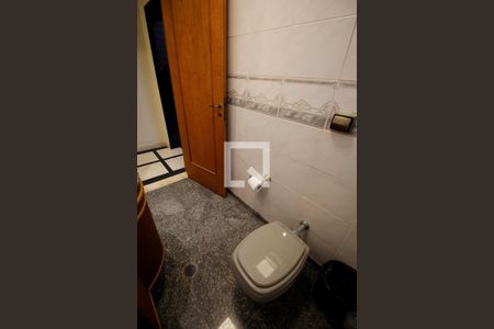 Casa à venda com 460m², 4 quartos e 4 vagasBanheiro 1