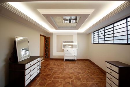 Casa à venda com 460m², 4 quartos e 4 vagasSala de estar