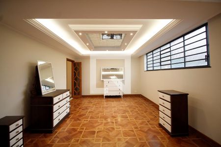 Casa à venda com 460m², 4 quartos e 4 vagasSala de estar