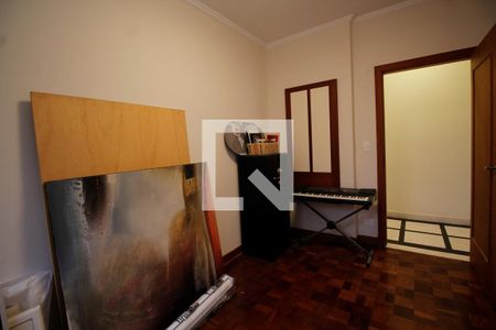 Casa à venda com 460m², 4 quartos e 4 vagasEscritório