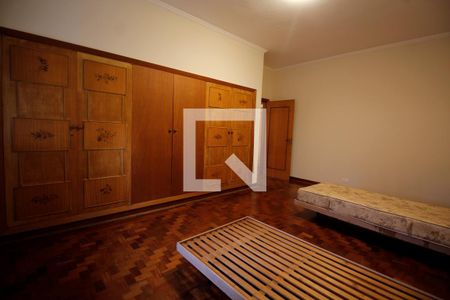 Casa à venda com 460m², 4 quartos e 4 vagasQuarto 2