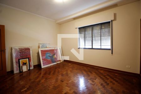 Casa à venda com 460m², 4 quartos e 4 vagasSuite 1