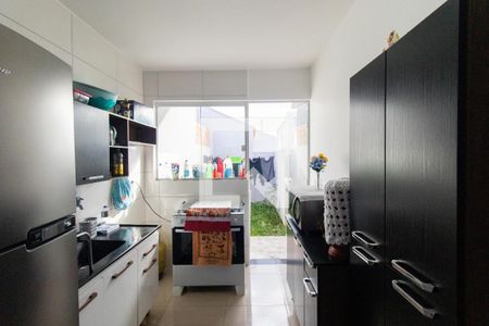 Sala/Cozinha de casa para alugar com 2 quartos, 50m² em Campo de Santana, Curitiba