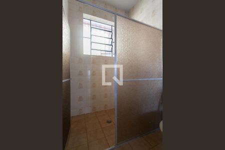 Casa à venda com 250m², 3 quartos e 4 vagas Casa à venda com 250m², 3 quartos e 4 vagasBanheiro da Suíte