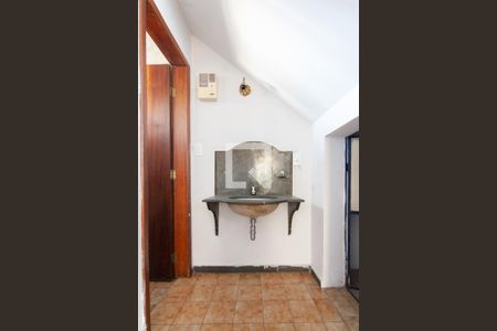 Casa à venda com 250m², 3 quartos e 4 vagas Casa à venda com 250m², 3 quartos e 4 vagasLavabo