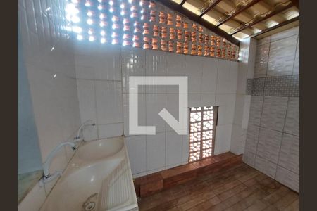 Casa à venda com 110m², 4 quartos e 4 vagasÁrea de Serviço
