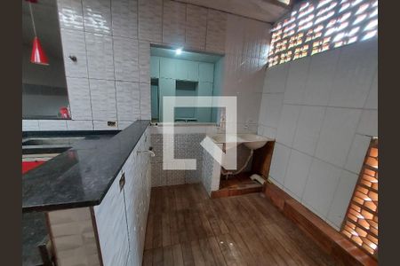 Casa à venda com 110m², 4 quartos e 4 vagasÁrea de Serviço