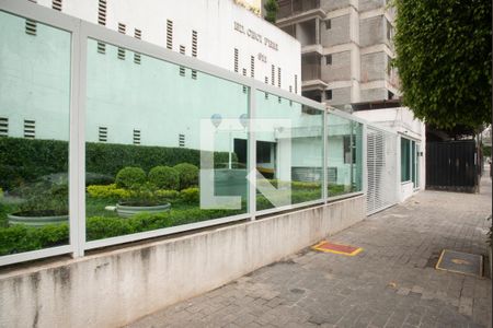 Apartamento para alugar com 35m², 1 quarto e 1 vagaFrente