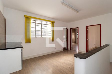 Sala de Estar de casa para alugar com 3 quartos, 169m² em Quarta Parada, São Paulo