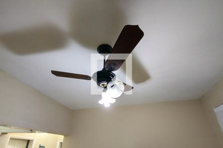 Sala de apartamento para alugar com 2 quartos, 60m² em Canto do Forte, Praia Grande