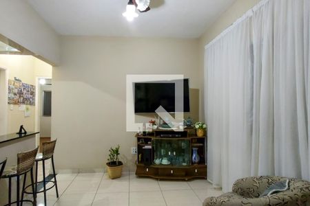 Sala de apartamento para alugar com 2 quartos, 60m² em Canto do Forte, Praia Grande
