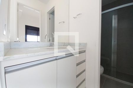 Banheiro de apartamento para alugar com 1 quarto, 34m² em Parque Industrial, Campinas