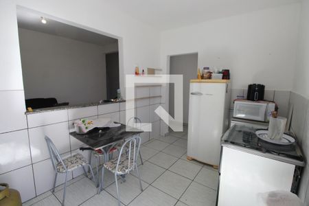 Apartamento à venda com 85m², 2 quartos e sem vagaCozinha