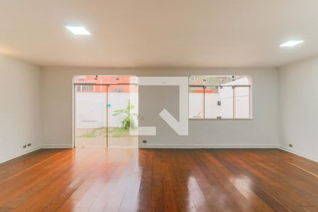 Sala de casa para alugar com 3 quartos, 220m² em Santo Amaro, São Paulo