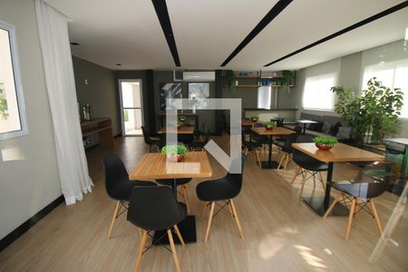 Apartamento para alugar com 45m², 2 quartos e 1 vagaÁrea comum - Salão de festas