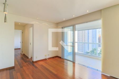 Sala de apartamento para alugar com 2 quartos, 71m² em Cidade Monções, São Paulo