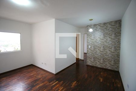 Sala de apartamento para alugar com 2 quartos, 62m² em Vila Rosaria, São Paulo