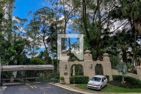 Apartamento à venda com 329m², 3 quartos e 3 vagas Apartamento à venda com 329m², 3 quartos e 3 vagasFachada