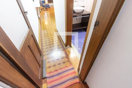 Casa à venda com 300m², 3 quartos e sem vagaCorredor