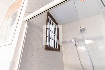 Casa à venda com 300m², 3 quartos e sem vagaBanheiro do Corredor