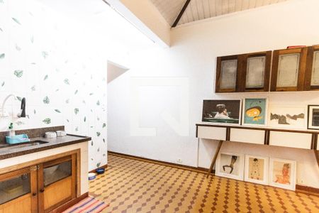 Casa à venda com 300m², 3 quartos e sem vagaSala