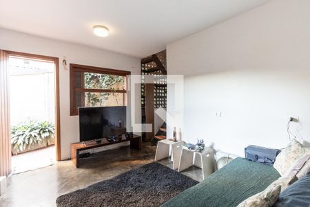 Casa à venda com 300m², 3 quartos e sem vagaSala de TV