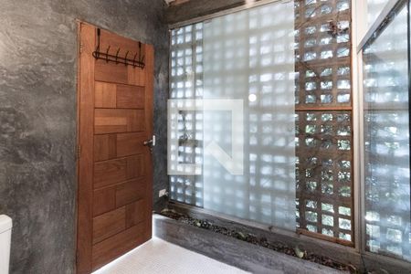 Casa à venda com 300m², 3 quartos e sem vagaBanheiro do Quarto 2 - Suite