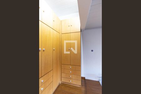 Casa à venda com 300m², 3 quartos e sem vagaCloset do Quarto 2 - Suite