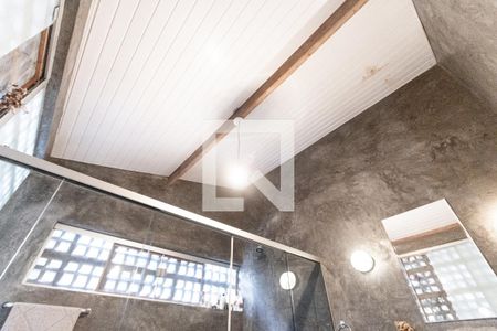 Casa à venda com 300m², 3 quartos e sem vagaBanheiro do Quarto 2 - Suite