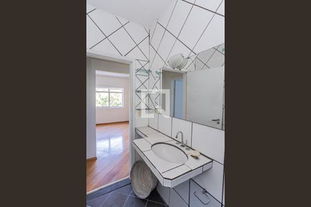 Casa para alugar com 120m², 3 quartos e 2 vagas Casa para alugar com 120m², 3 quartos e 2 vagasBanheiro